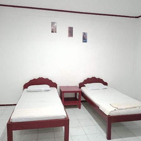 Harus Damai Inn Lagudri Esterno foto